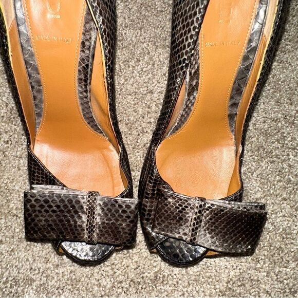 FENDI Black and Silver Snakeskin Bow Peep Tow Platform High Heels Pumps Size 37 - Picture 5 of 9
